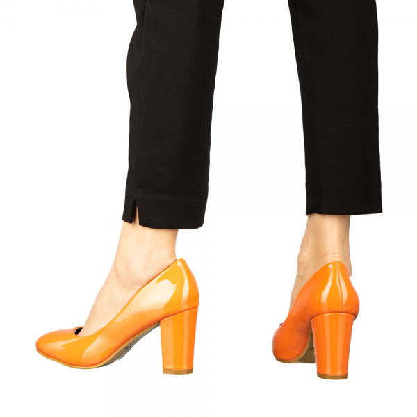 Дамски обувки с ток оранжеви  от еко кожа  Crenta, 4 - Kalapod.bg